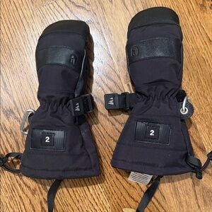Chopper Mill Mountain Mittens - never been worn